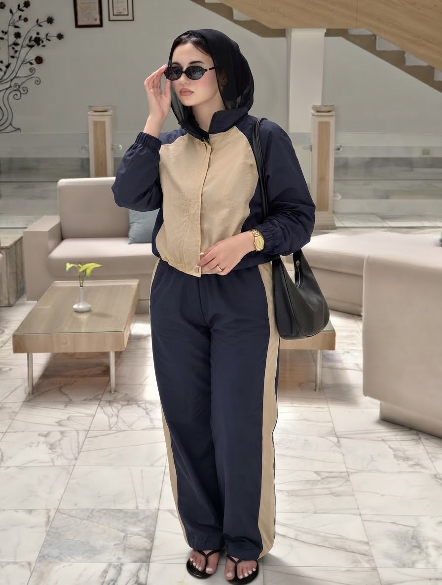 Navy bloom sit