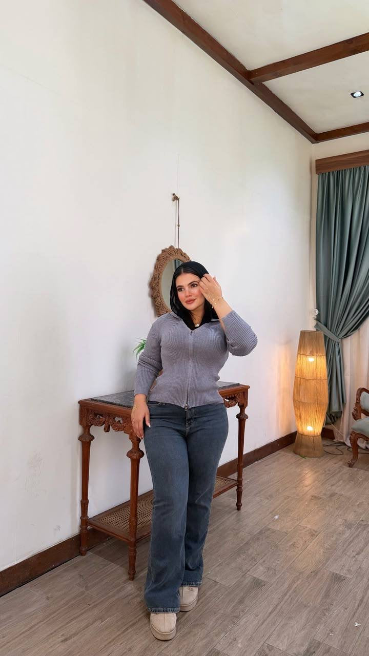 2 Zipper top