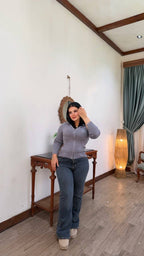 2 Zipper top