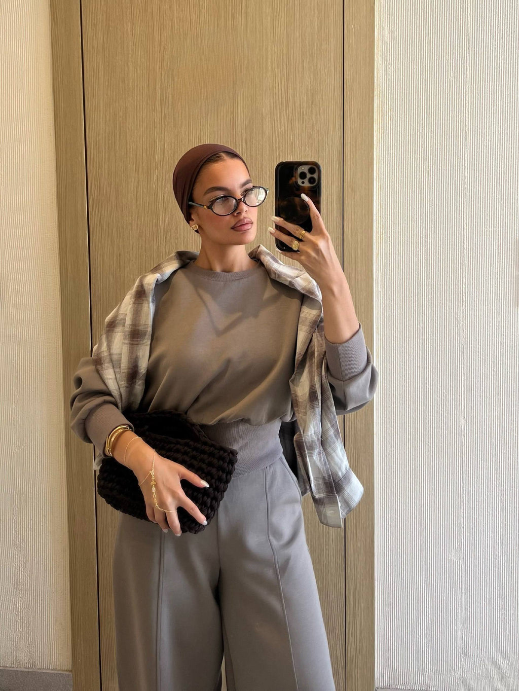 Cropped sit