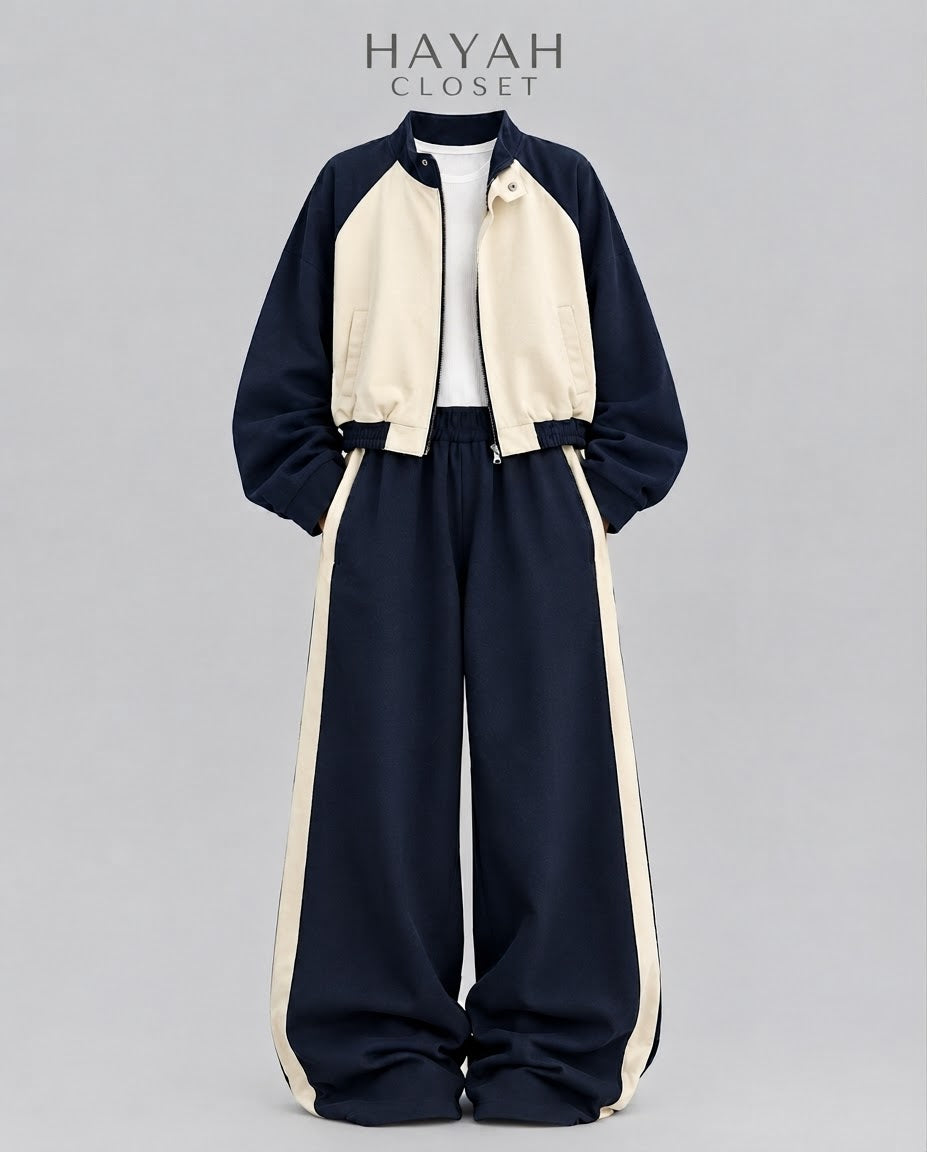 Navy bloom sit